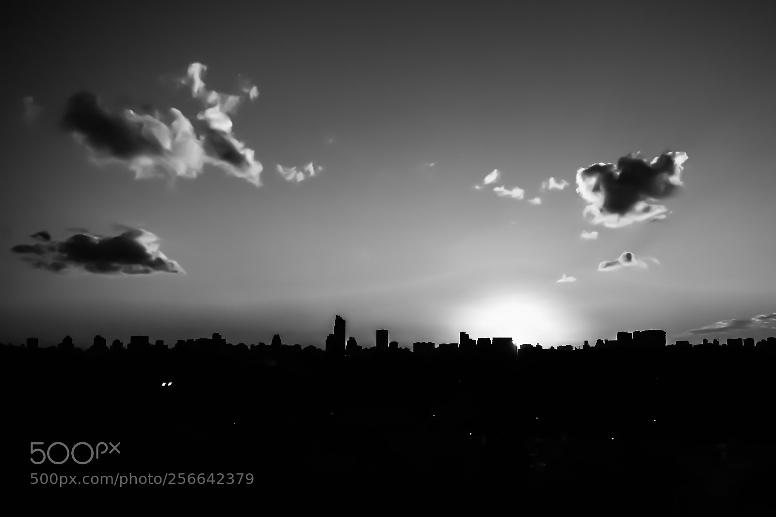 Nikon D3300 sample photo. Ciudad y cielo city photography