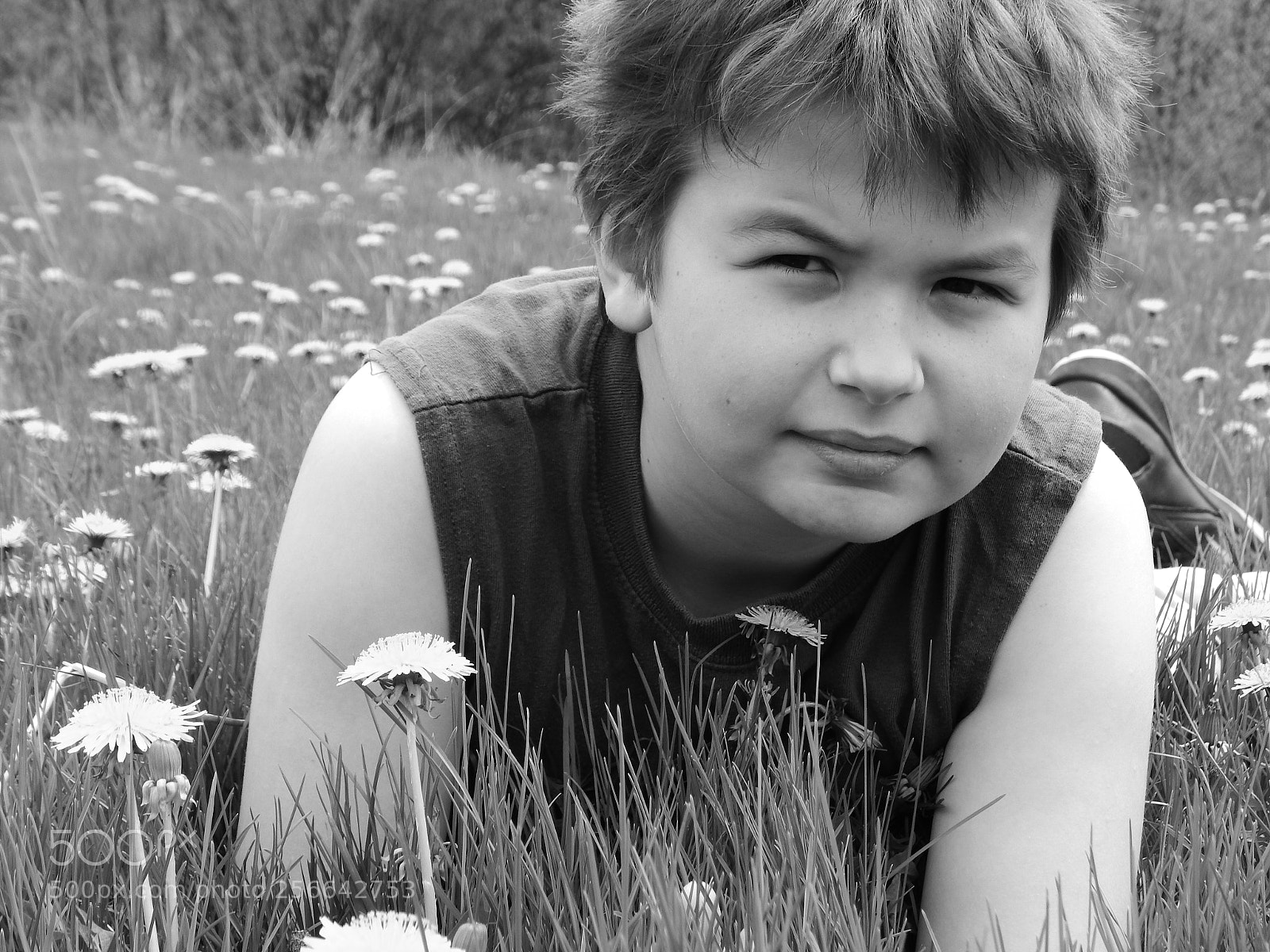 Nikon Coolpix L820 sample photo. Deep in thought photography