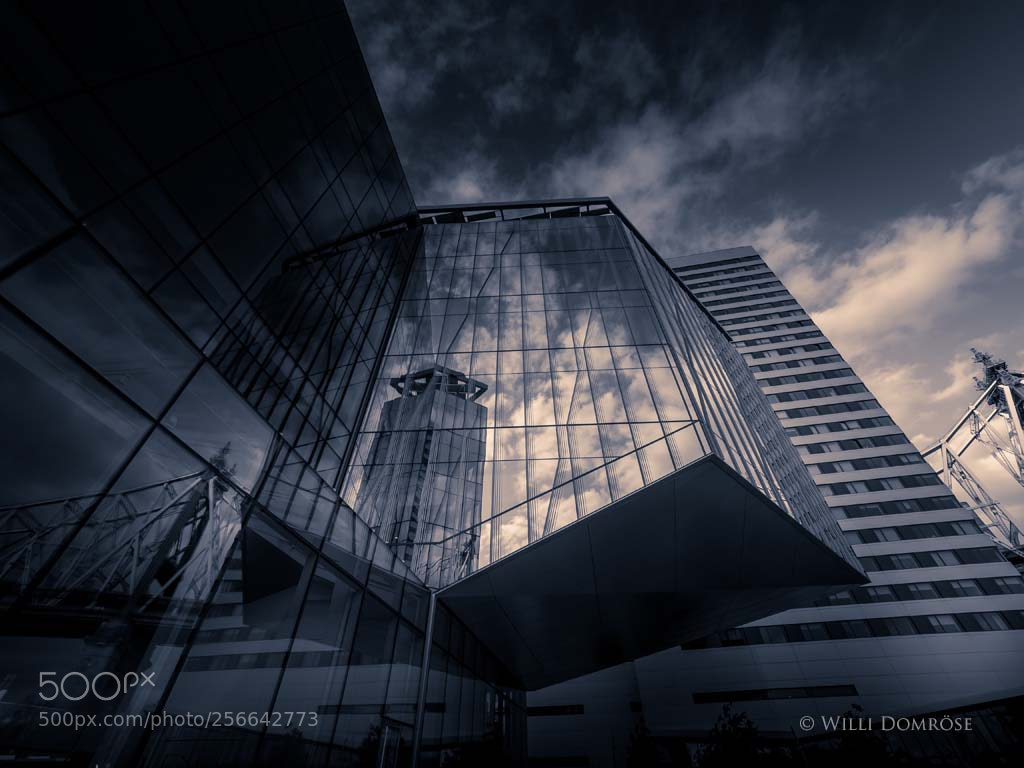 Olympus OM-D E-M1 sample photo. Reflections photography
