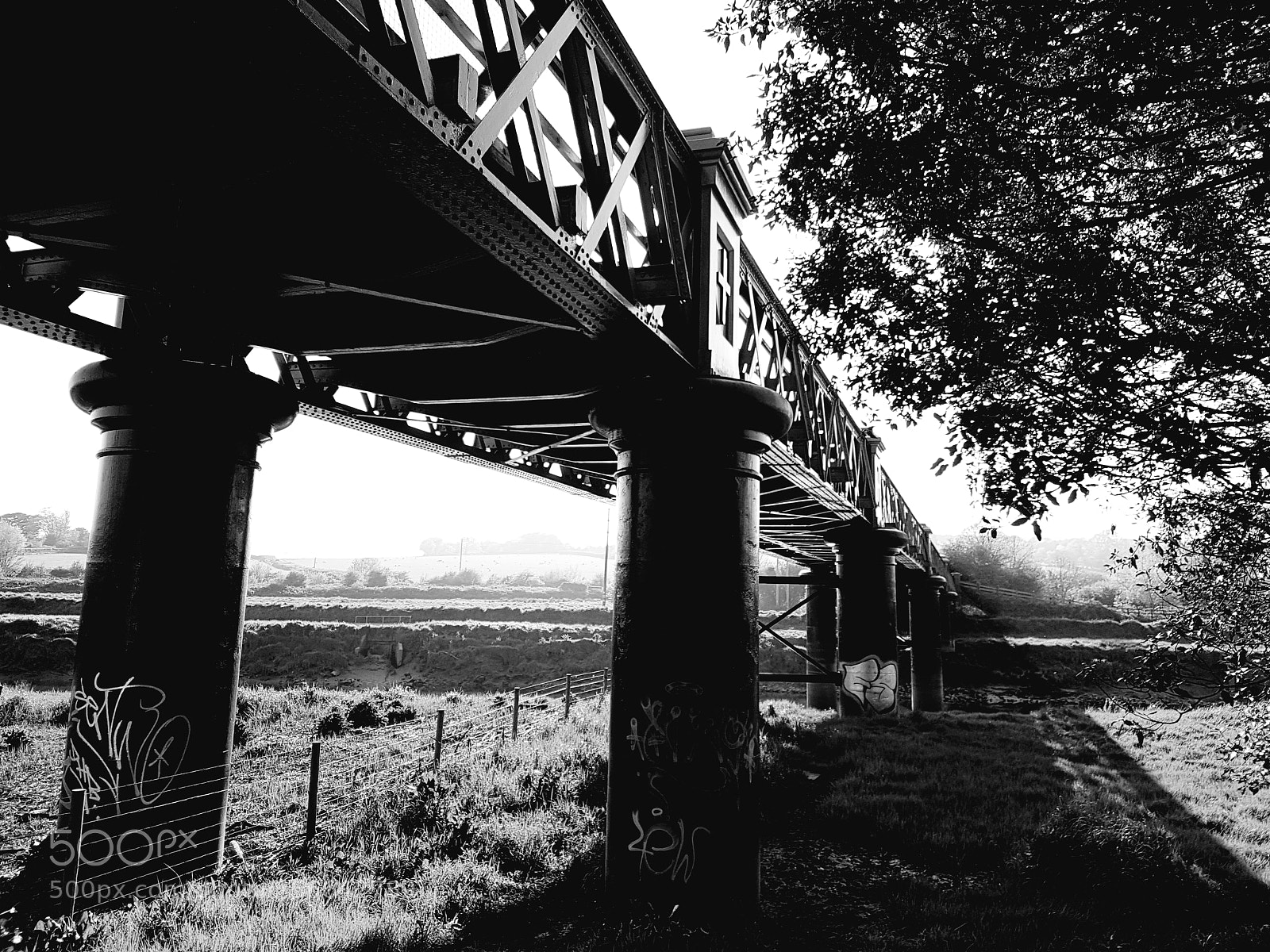 Samsung Galaxy S7 sample photo. Iron bridge photography