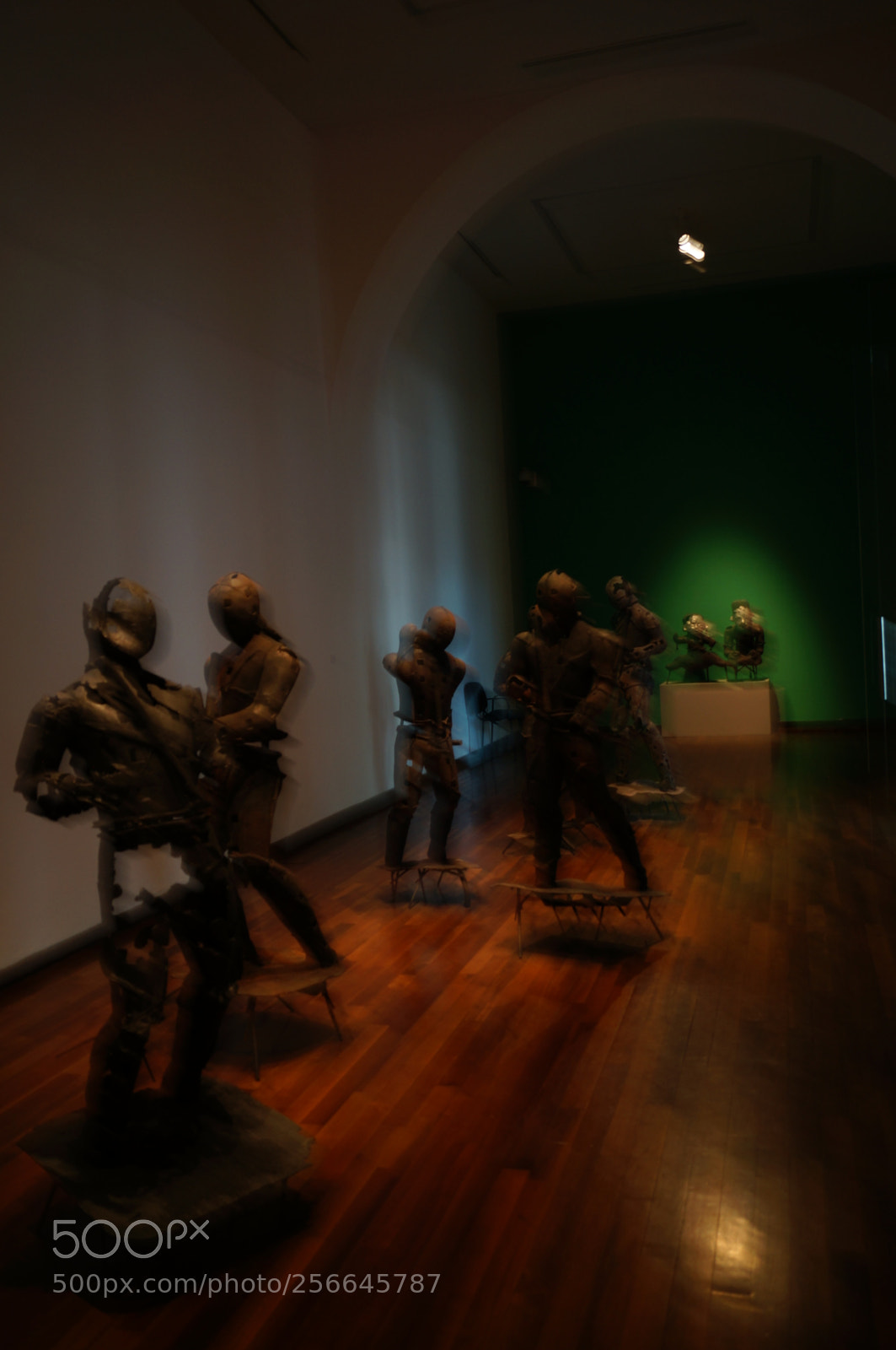 Sony SLT-A37 sample photo. Statues photography