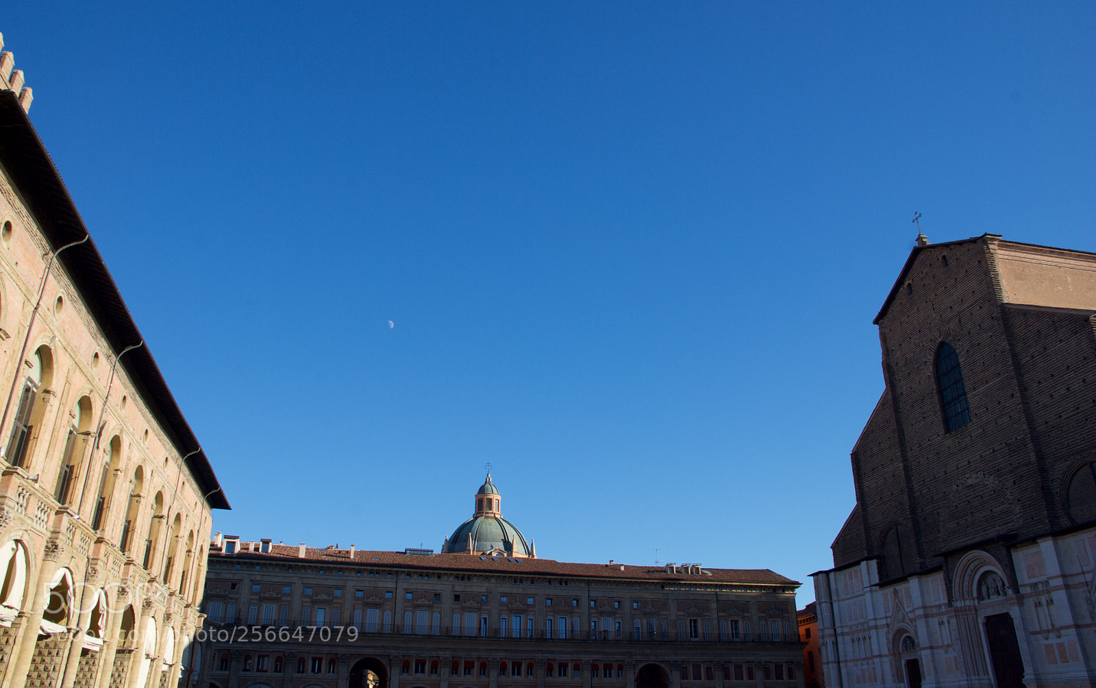Nikon D60 sample photo. Version photography