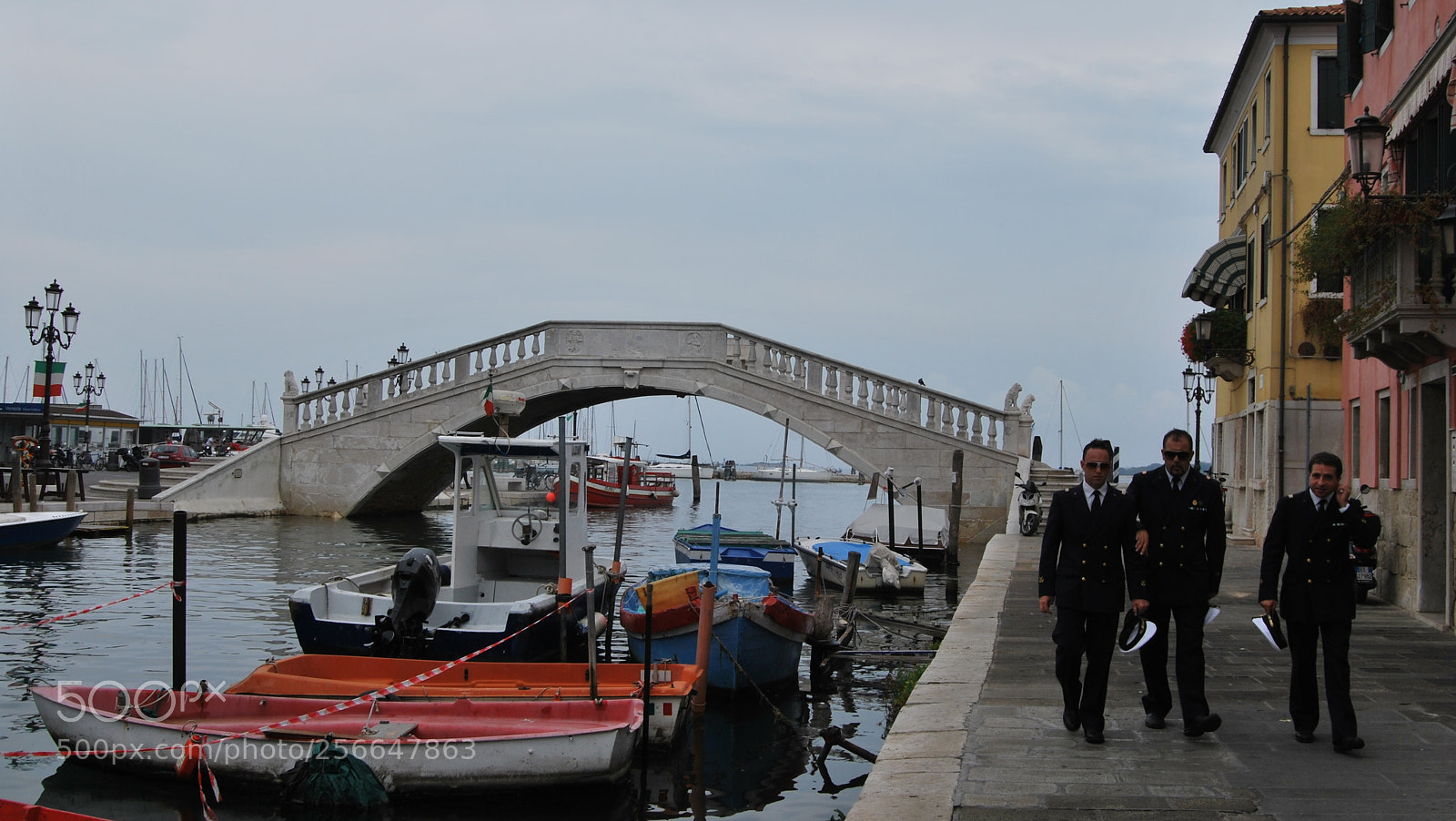 Nikon D60 sample photo. Version photography