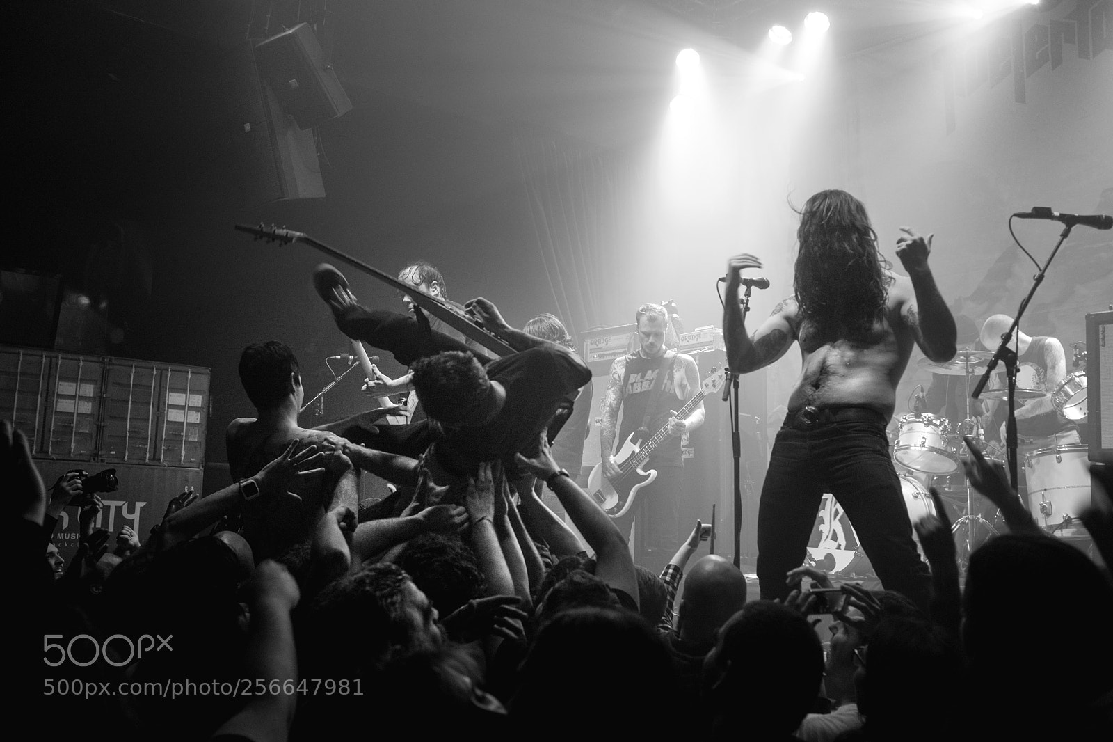 Fujifilm X100T sample photo. Kvelertak photography