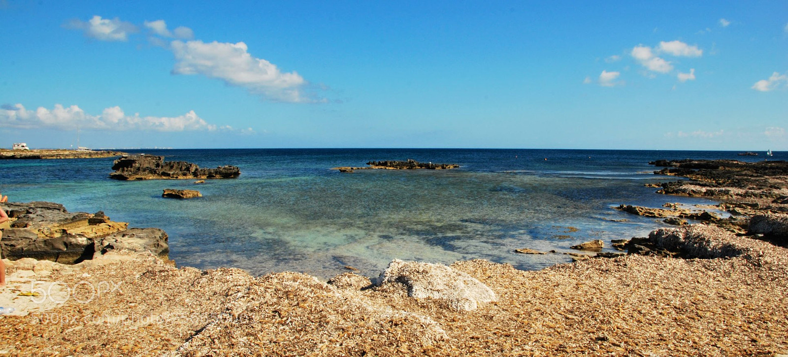 Nikon D60 sample photo. Favignana photography