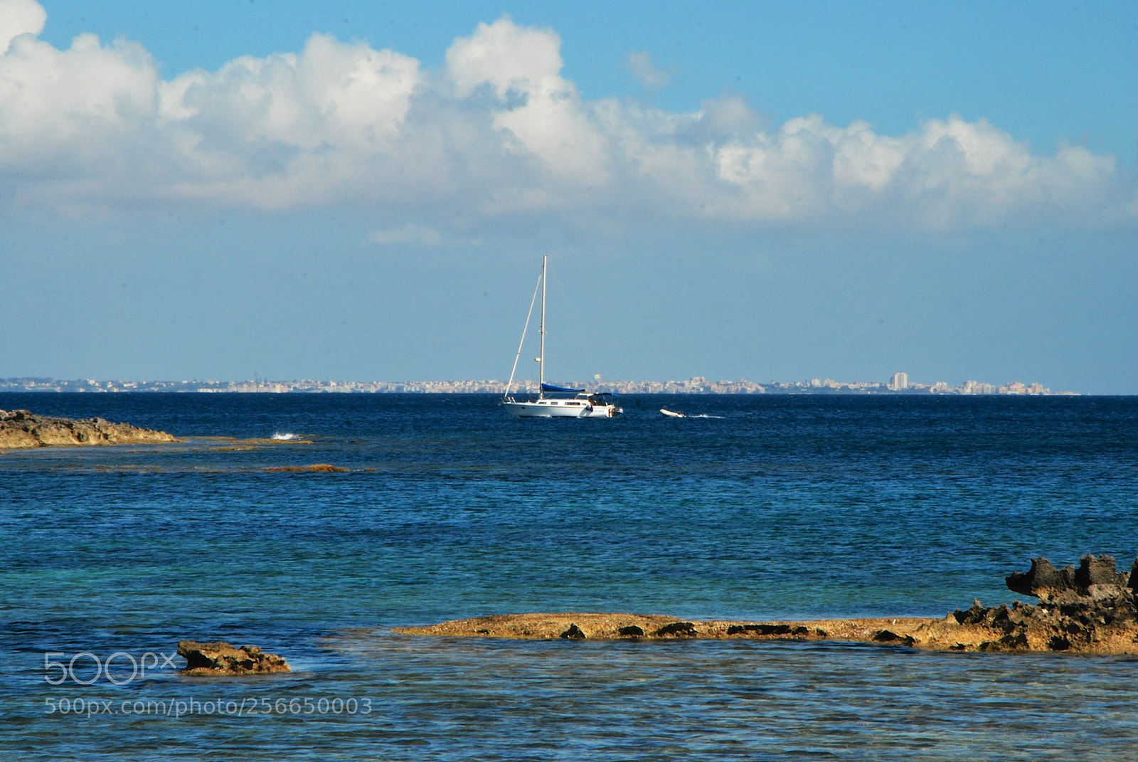 Nikon D60 sample photo. Favignana photography