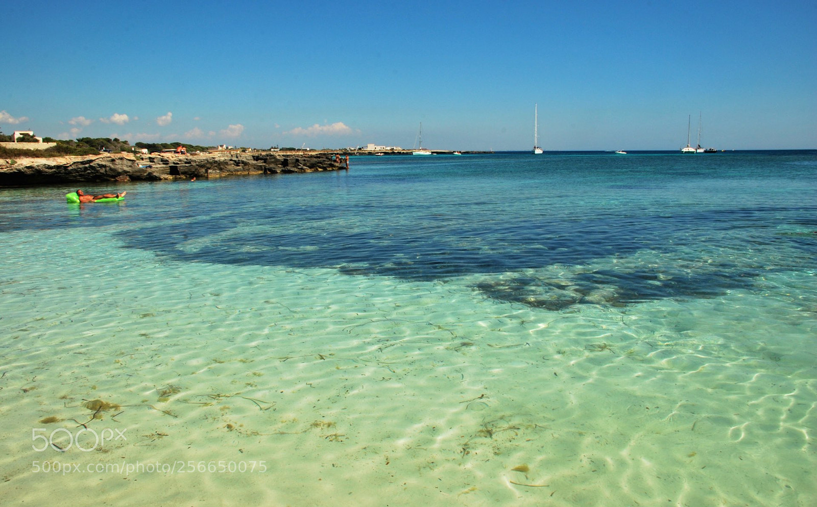 Nikon D60 sample photo. Favignana photography