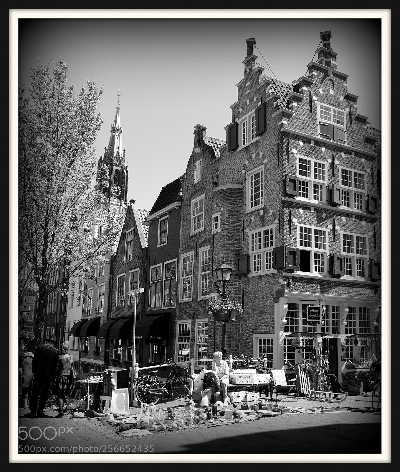 Fujifilm X-T2 sample photo. Delft city center photography