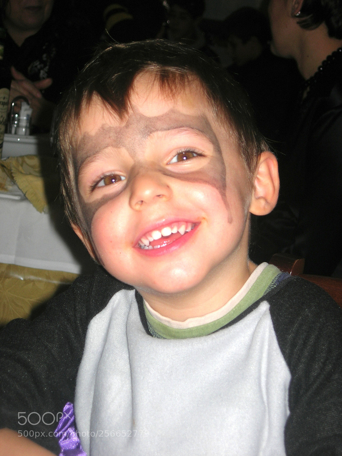 Nikon E5900 sample photo. Halloween photography