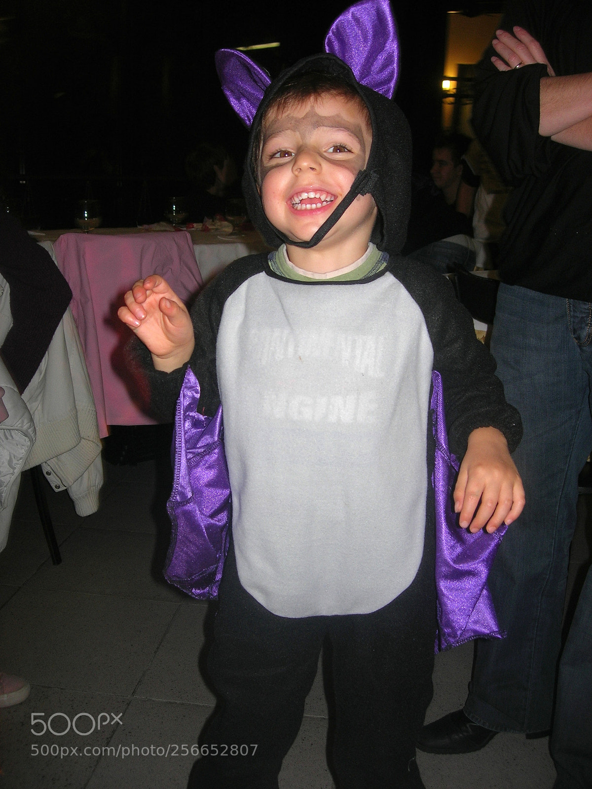 Nikon E5900 sample photo. Halloween photography