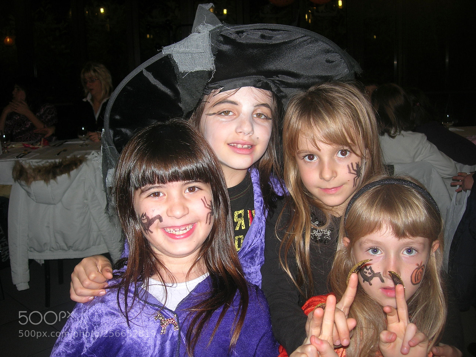 Nikon E5900 sample photo. Halloween photography