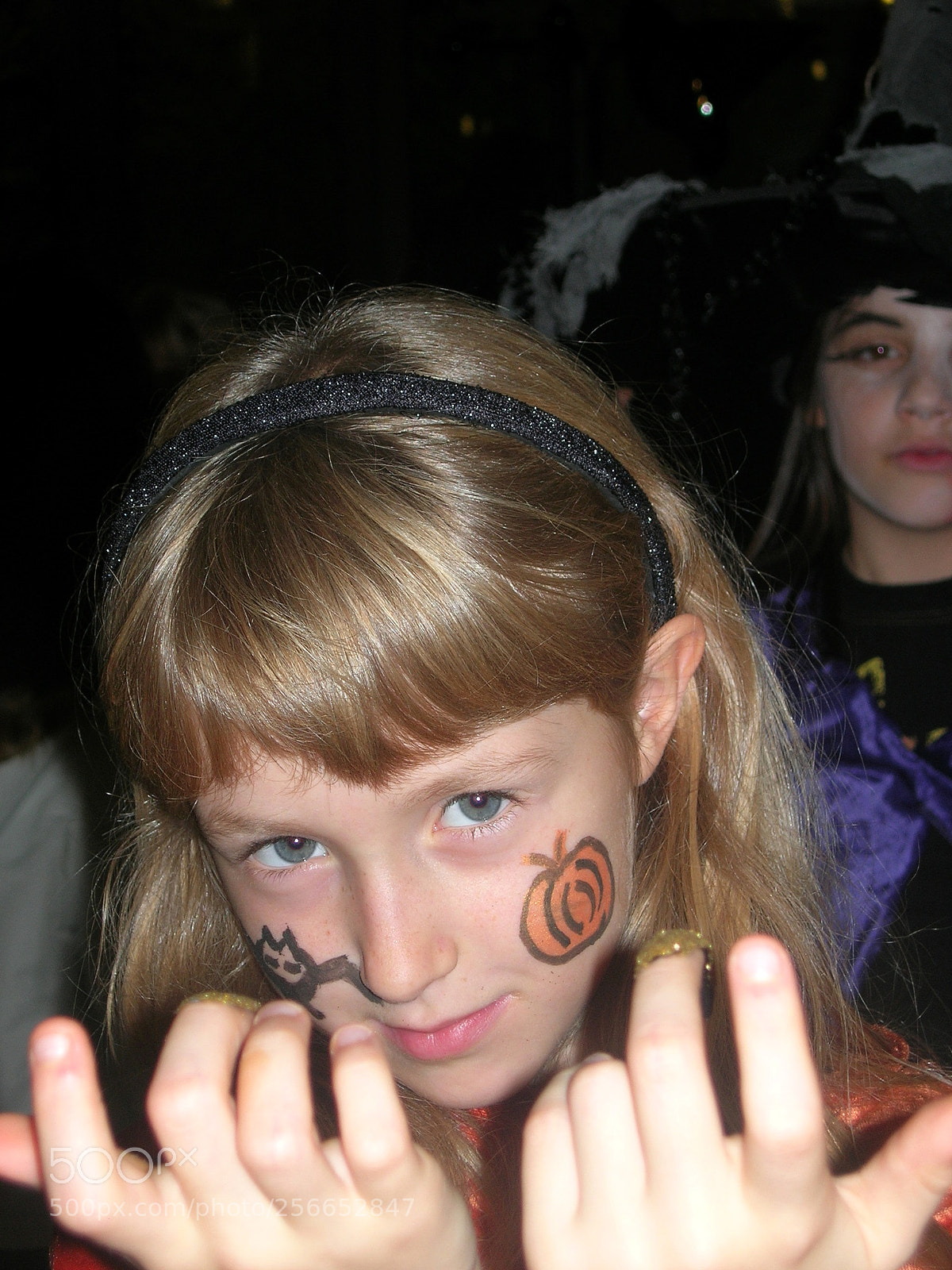 Nikon E5900 sample photo. Halloween photography