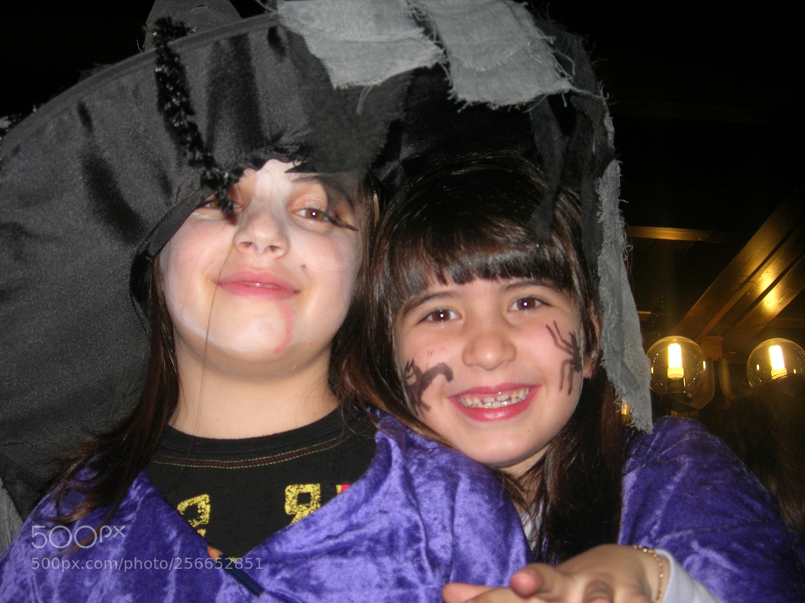 Nikon E5900 sample photo. Halloween photography