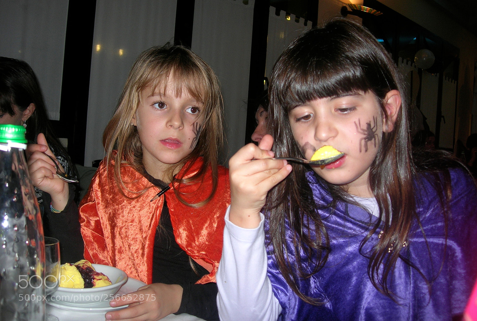 Nikon E5900 sample photo. Halloween photography