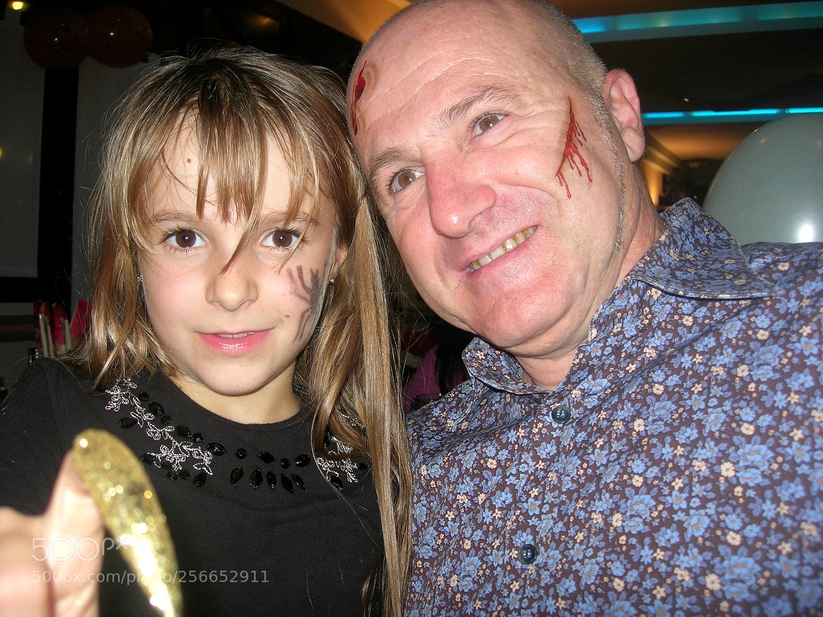 Nikon E5900 sample photo. Halloween photography