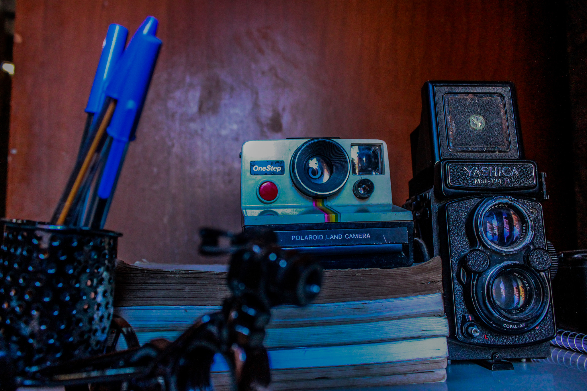 Canon EOS 500D (EOS Rebel T1i / EOS Kiss X3) sample photo. Workspace photography