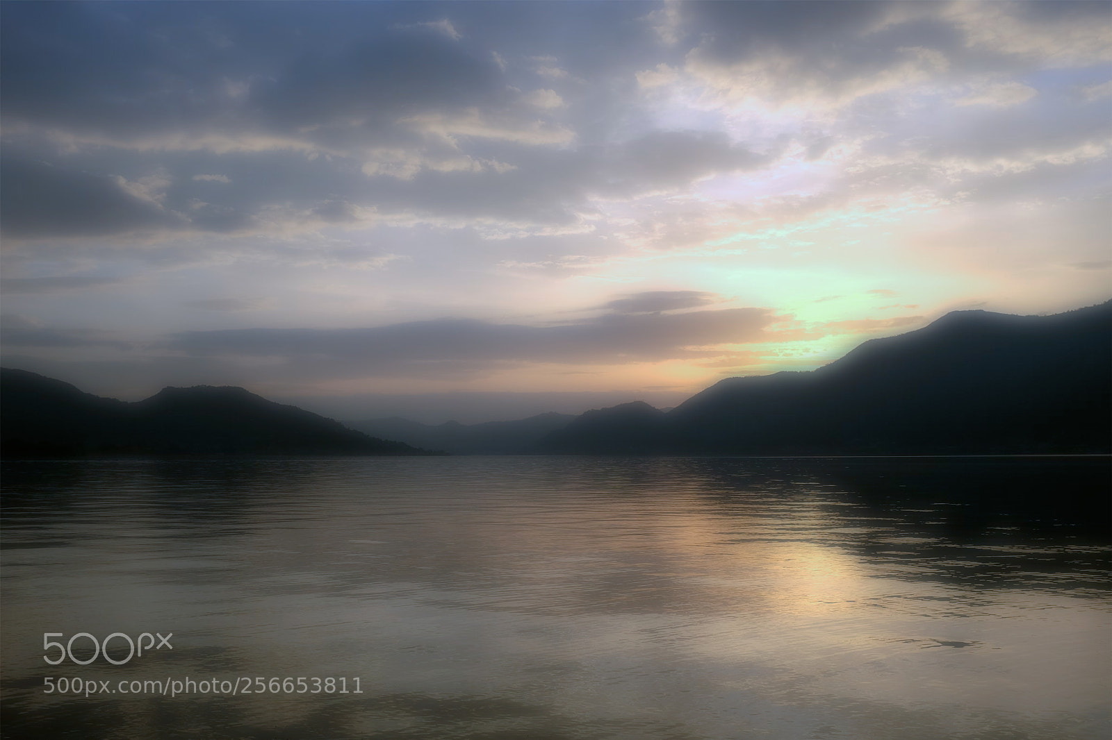 Fujifilm X100T sample photo. Natural watercolor photography
