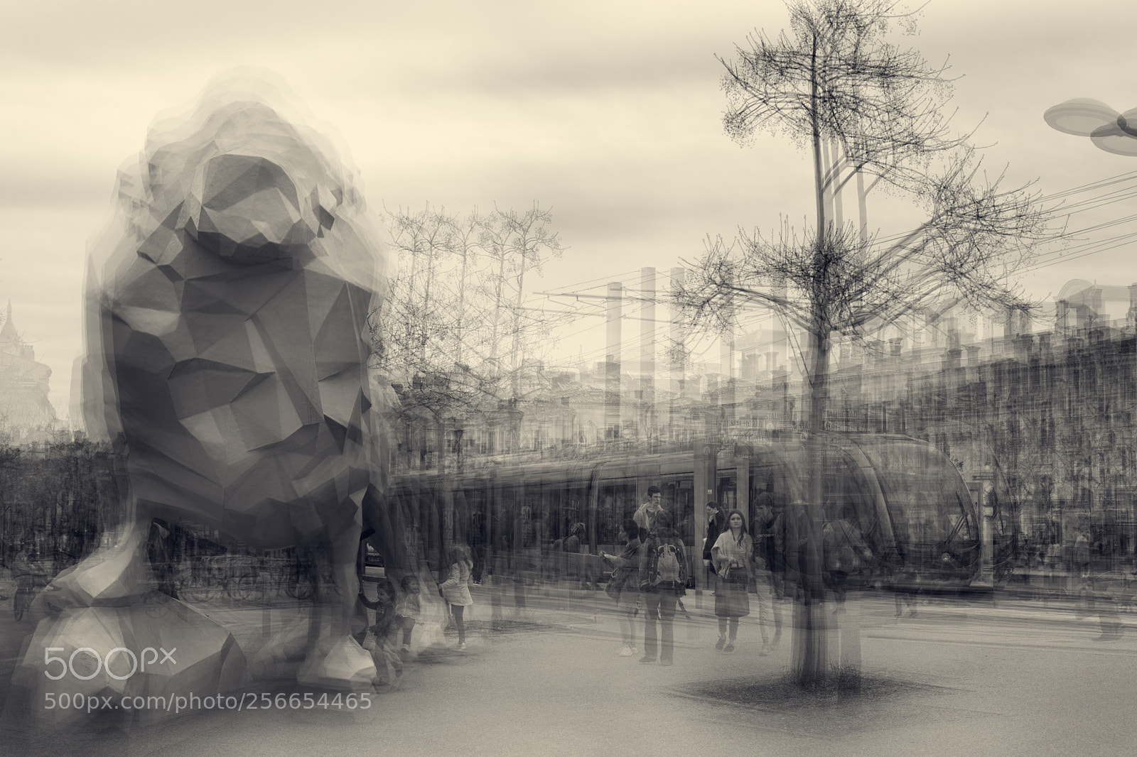 Canon EOS 5D Mark IV sample photo. Bastide - bordeaux photography