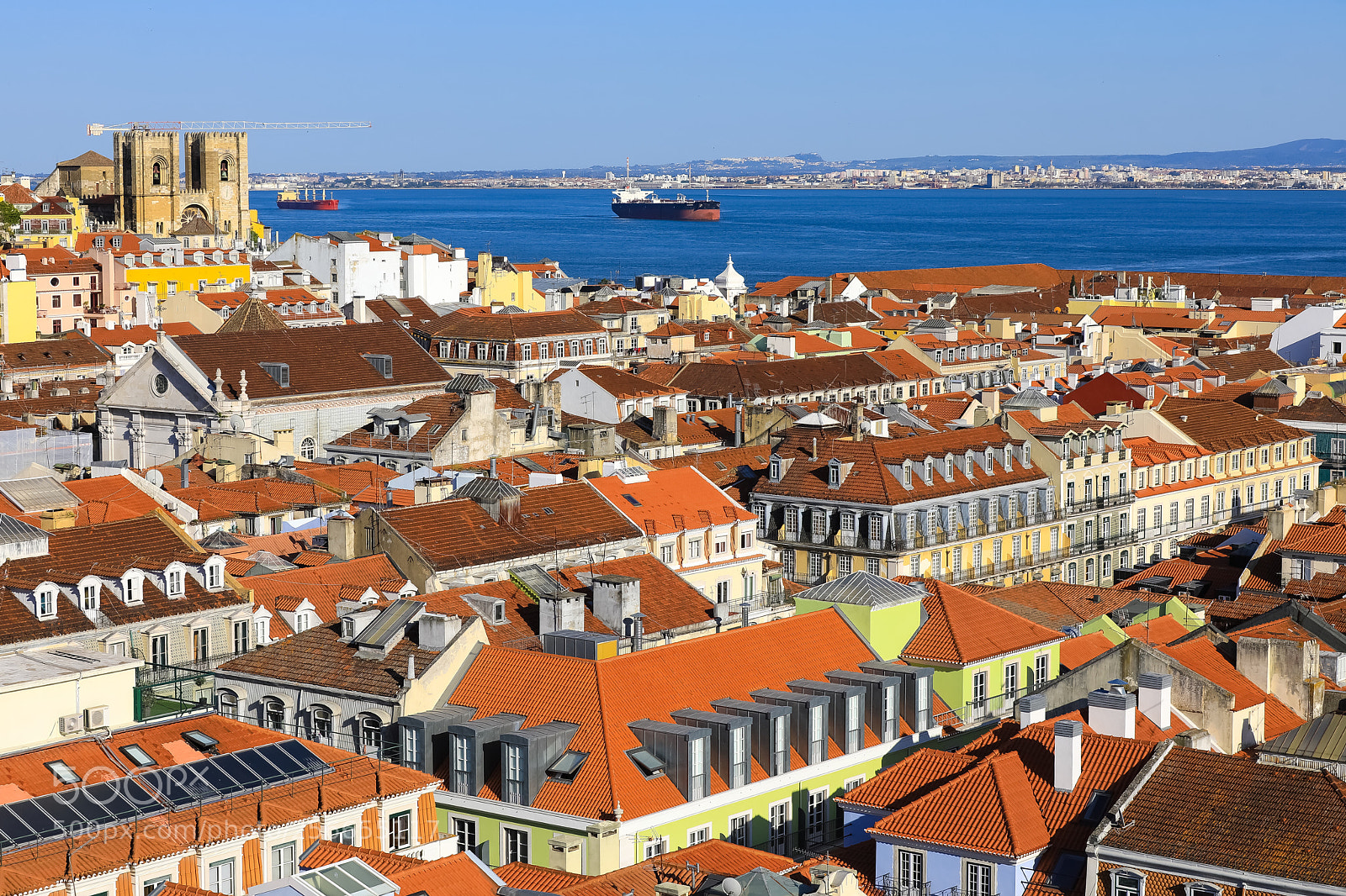 Canon EOS 5D Mark IV sample photo. Lisbon photography