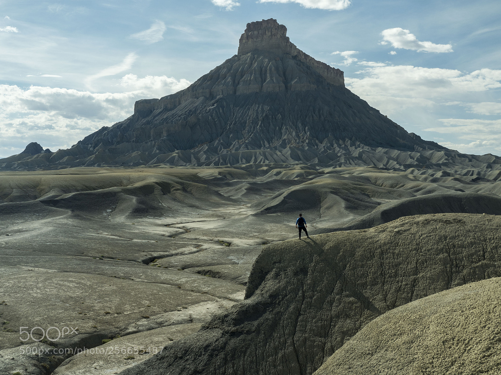 Olympus OM-D E-M5 II sample photo. Utah badlands photography