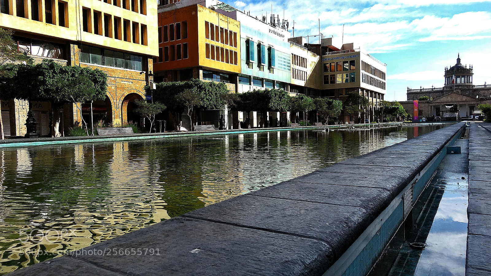Sony Cyber-shot DSC-HX20V sample photo. Guadalajara photography