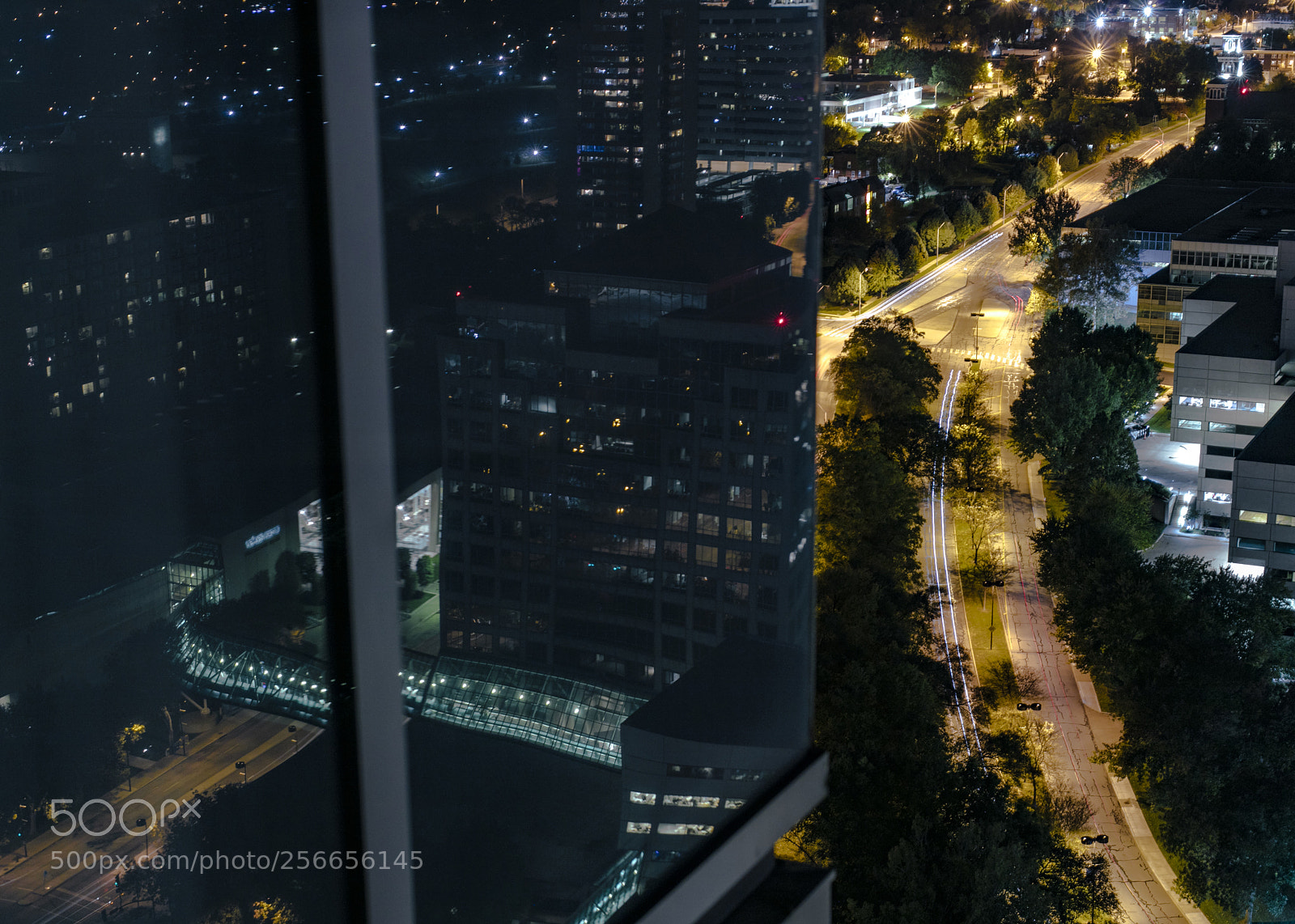 Canon EOS 5DS R sample photo. Missouri nights & street lights. photography