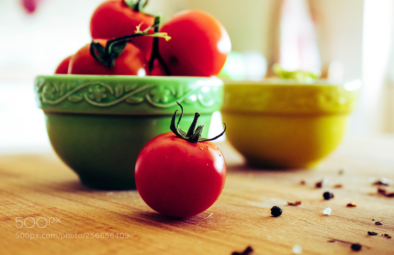 Canon EOS 1300D (EOS Rebel T6 / EOS Kiss X80) sample photo. Red tomatoe photography