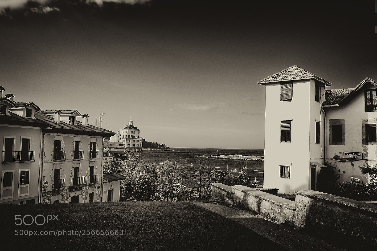 Fujifilm X100T sample photo. Pays basque hondarribia spanish photography