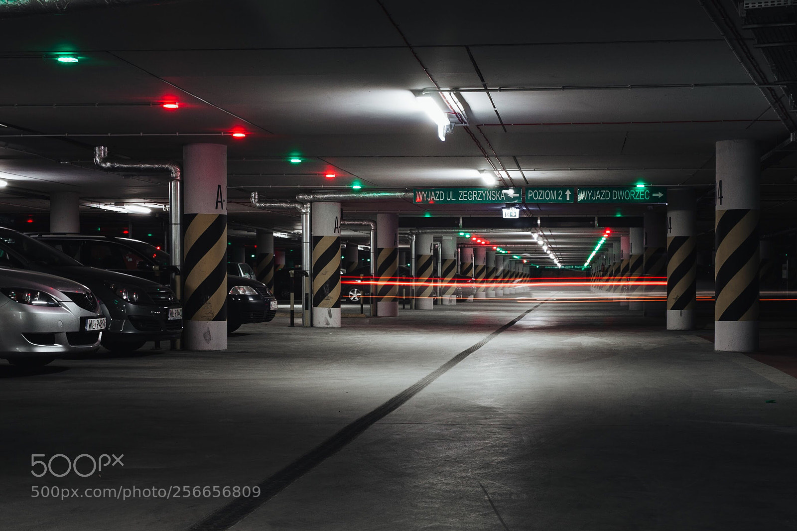 Canon EOS 40D sample photo. Empty parking  photography