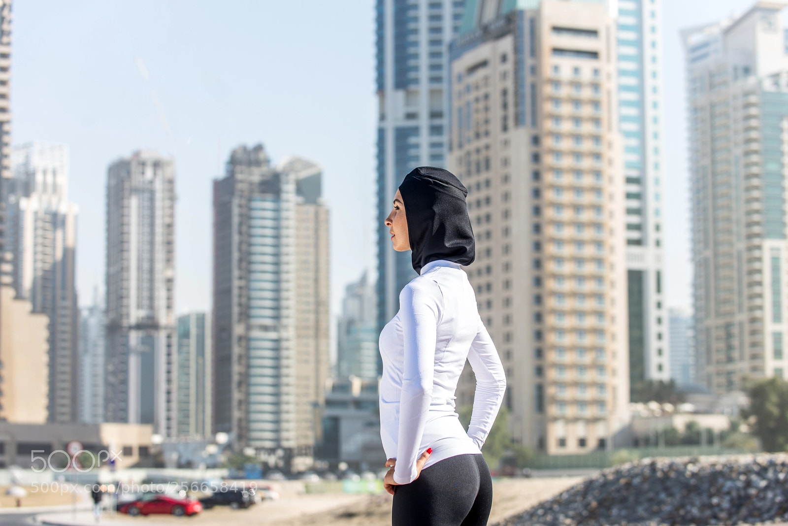 Nikon D610 sample photo. Arabian woman training outdoors photography