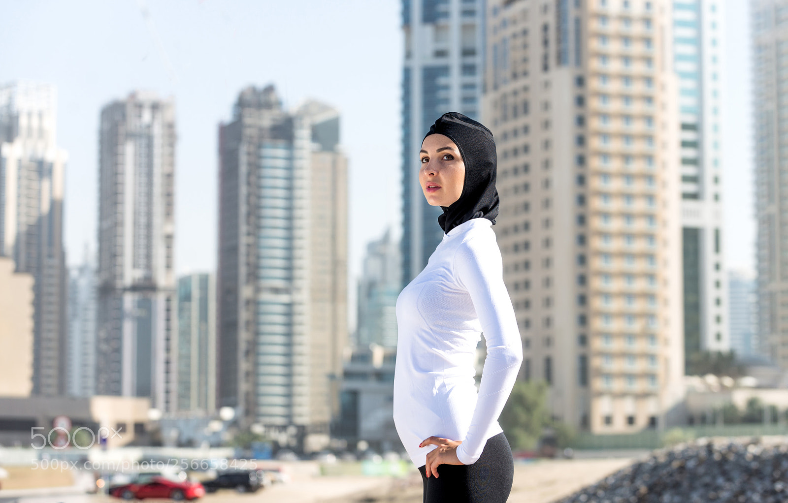 Nikon D610 sample photo. Arabian woman training outdoors photography
