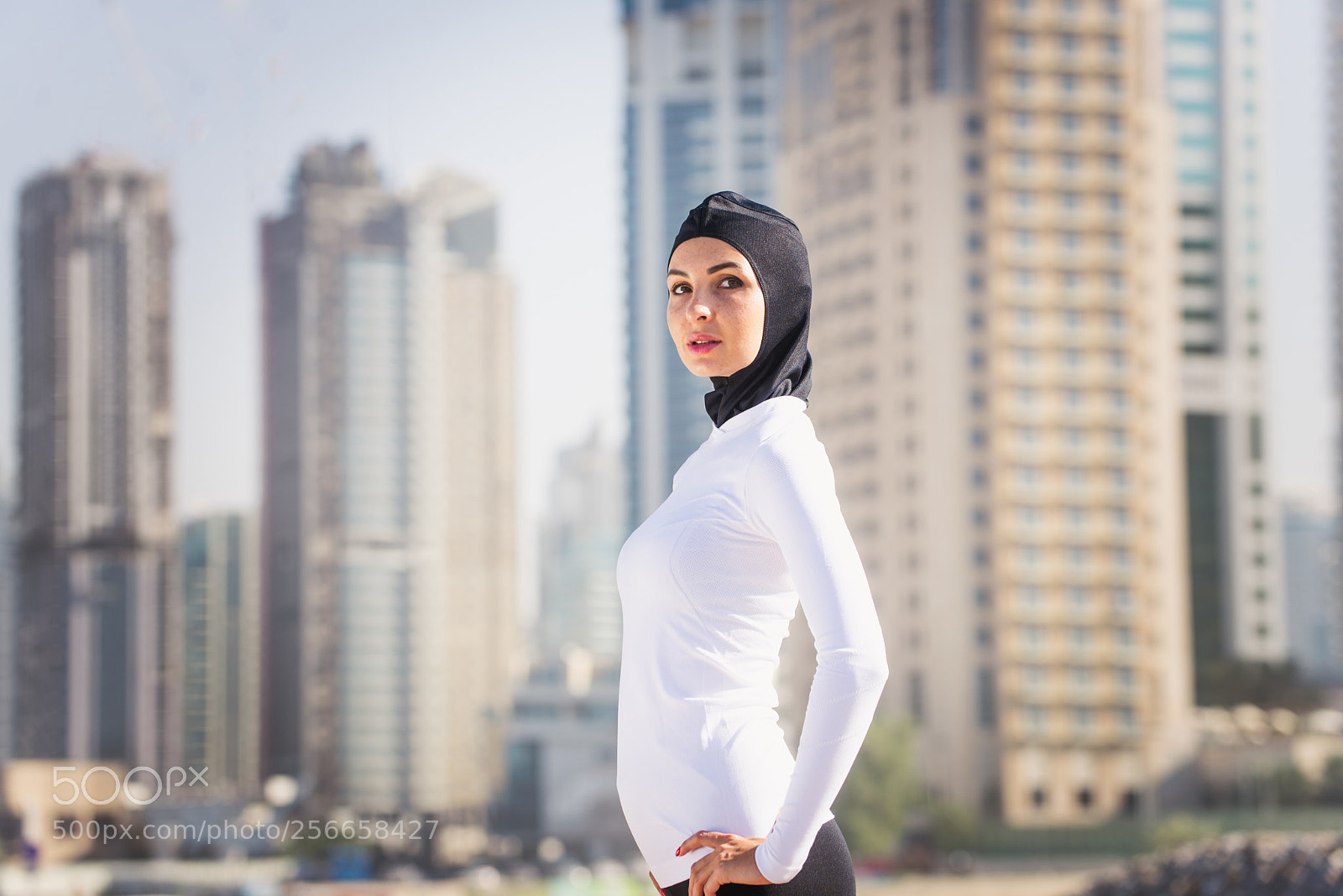 Nikon D610 sample photo. Arabian woman training outdoors photography