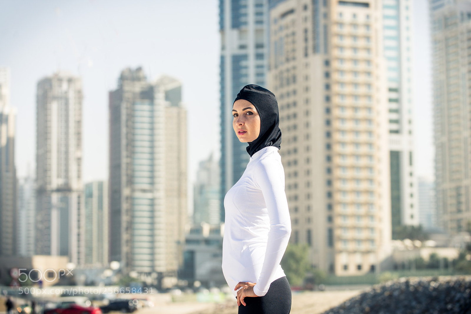 Nikon D610 sample photo. Arabian woman training outdoors photography