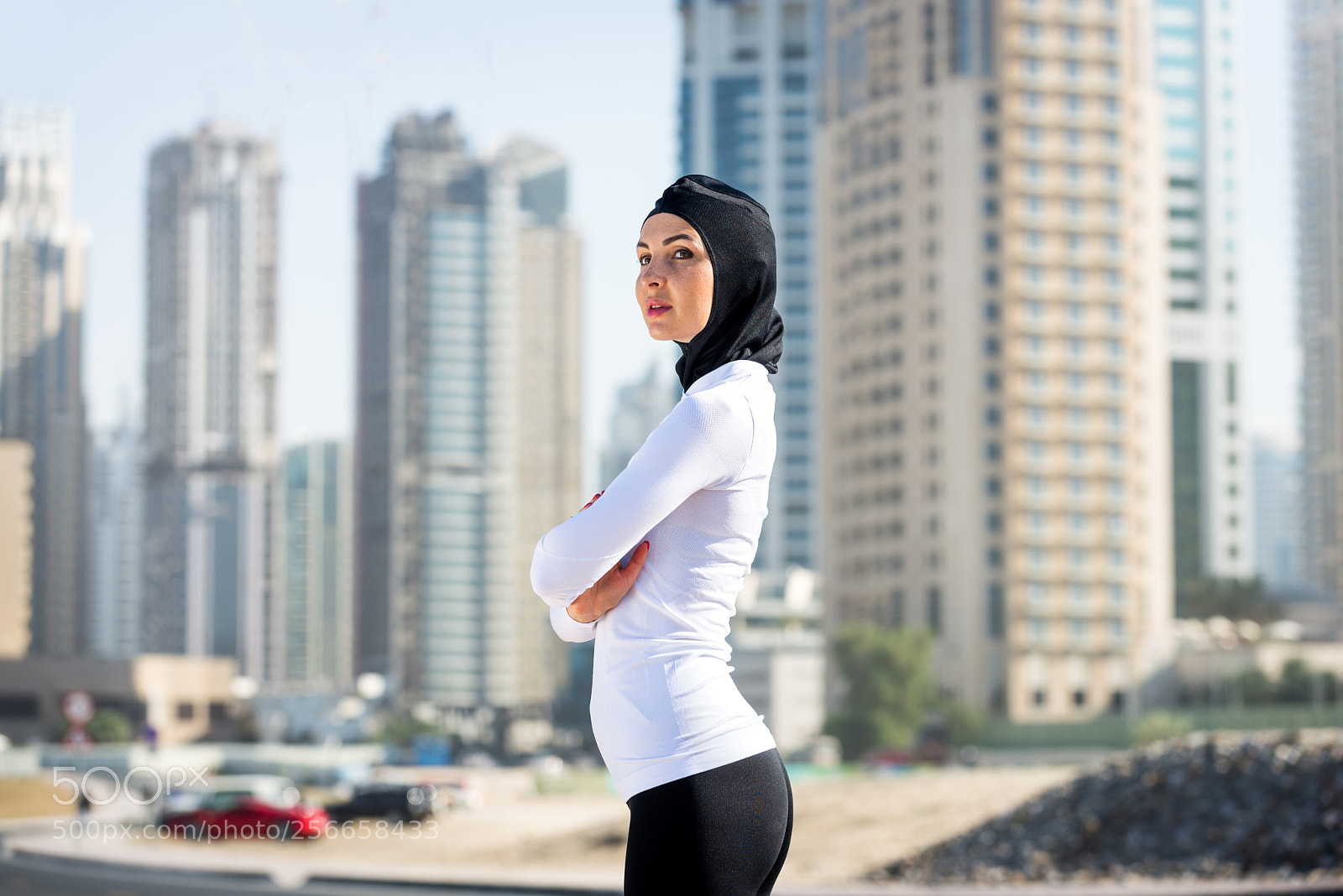 Nikon D610 sample photo. Arabian woman training outdoors photography
