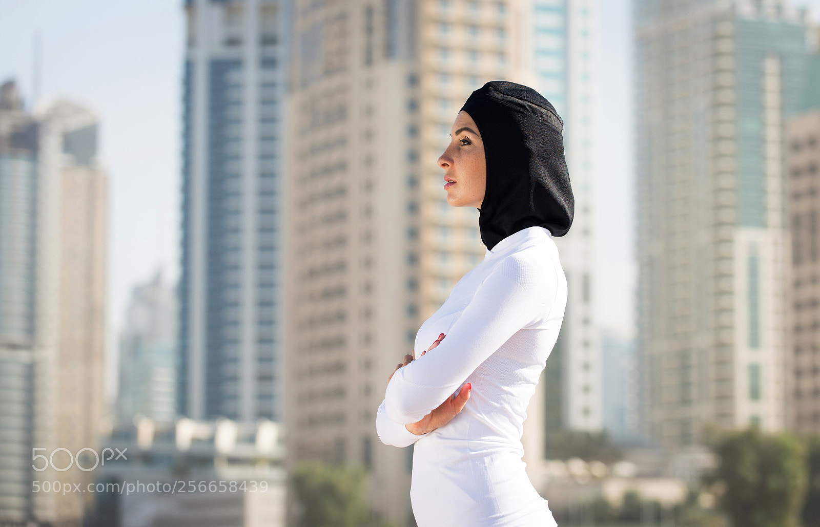 Nikon D610 sample photo. Arabian woman training outdoors photography