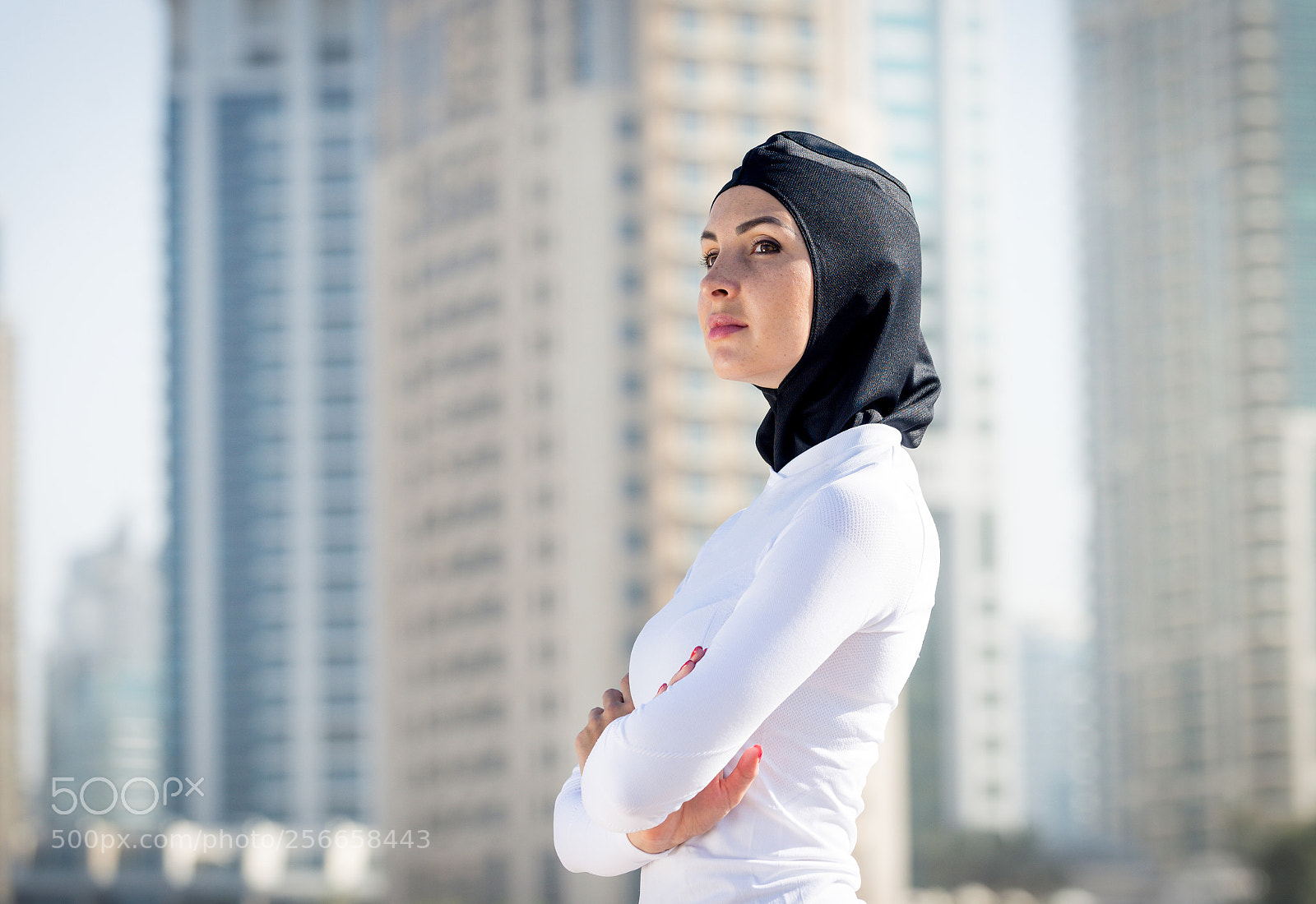 Nikon D610 sample photo. Arabian woman training outdoors photography