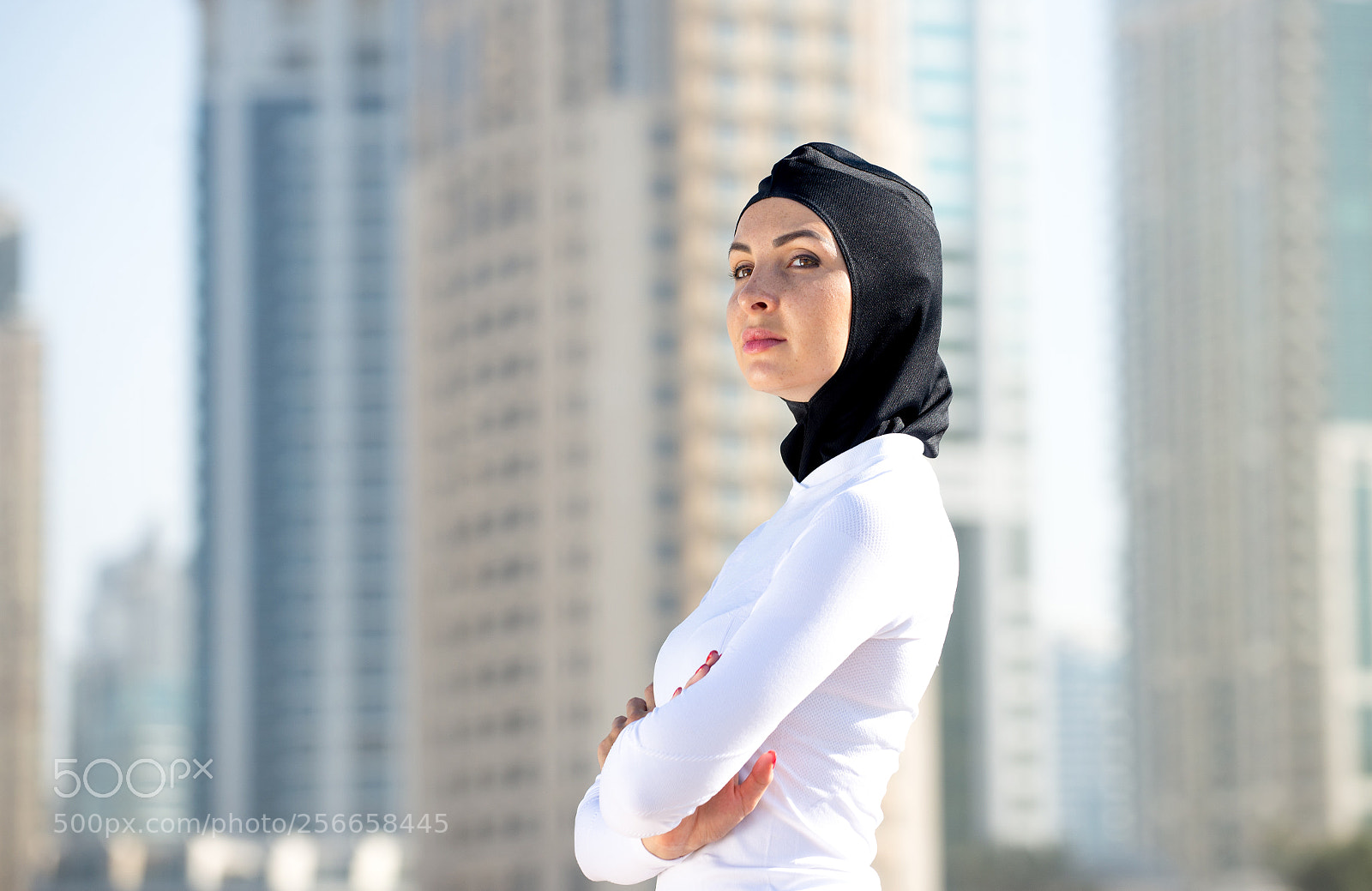 Nikon D610 sample photo. Arabian woman training outdoors photography