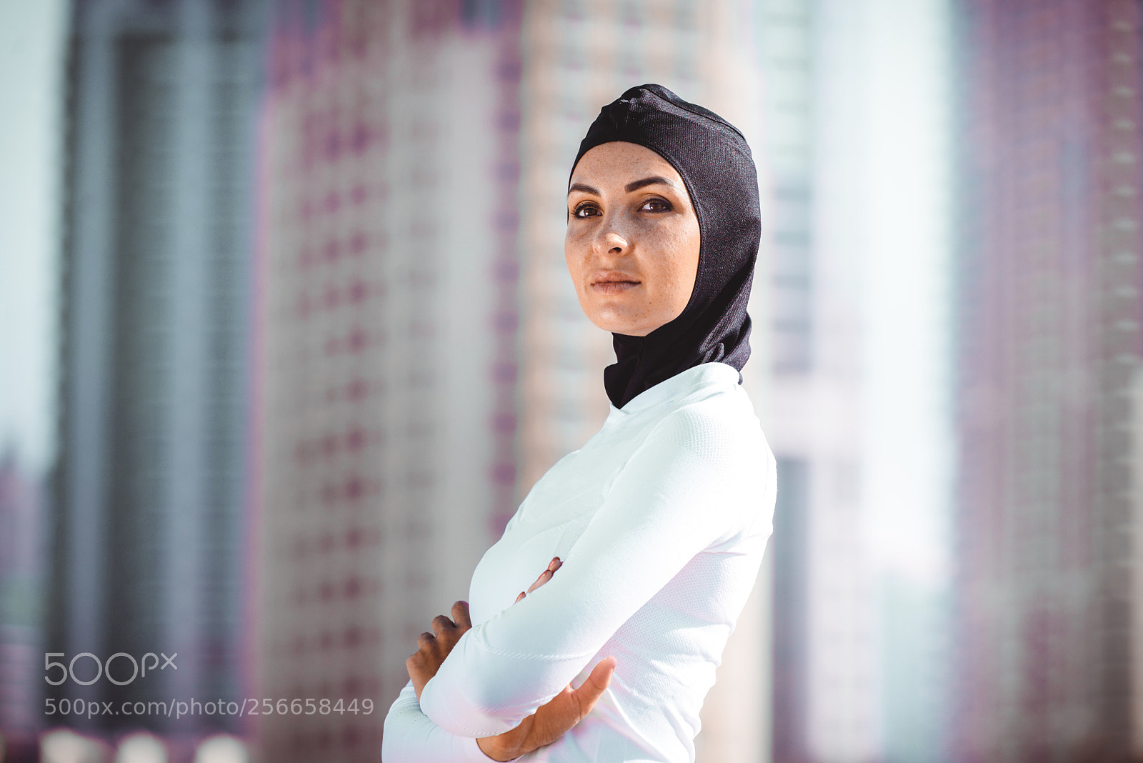 Nikon D610 sample photo. Arabian woman training outdoors photography
