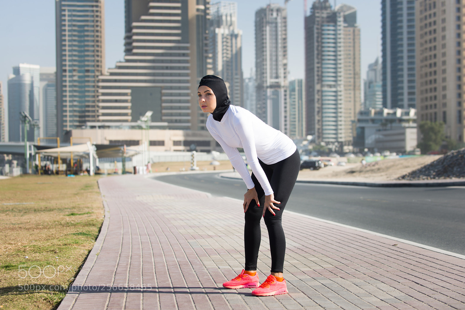 Nikon D610 sample photo. Arabian woman training outdoors photography