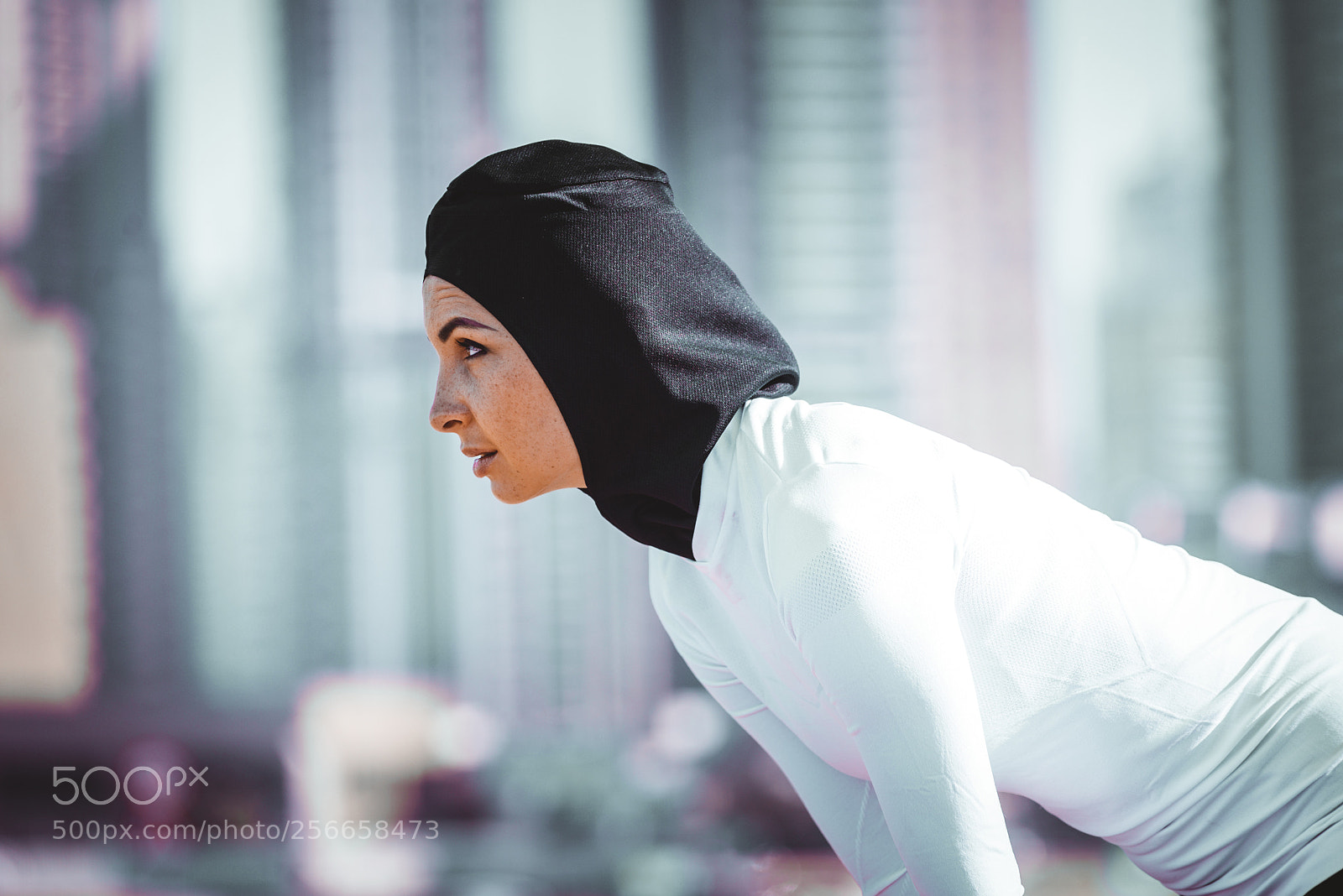 Nikon D610 sample photo. Arabian woman training outdoors photography