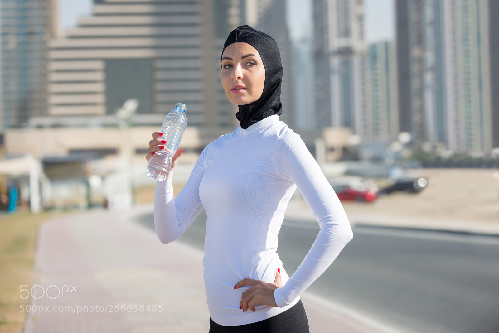 Nikon D610 sample photo. Arabian woman training outdoors photography