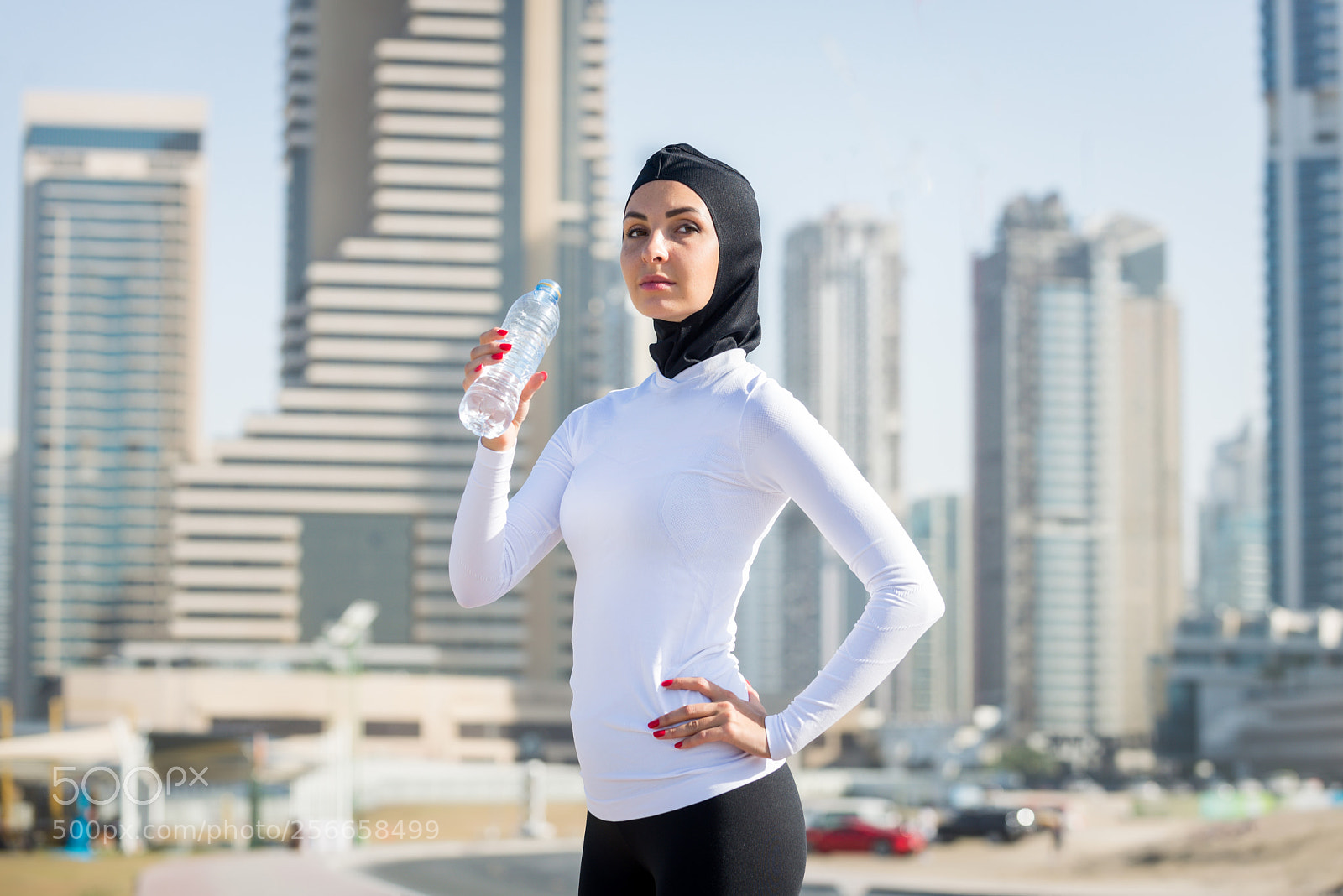 Nikon D610 sample photo. Arabian woman training outdoors photography