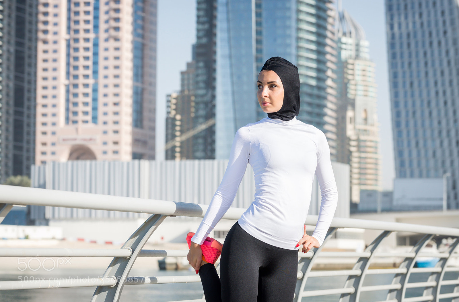 Nikon D610 sample photo. Arabian woman training outdoors photography