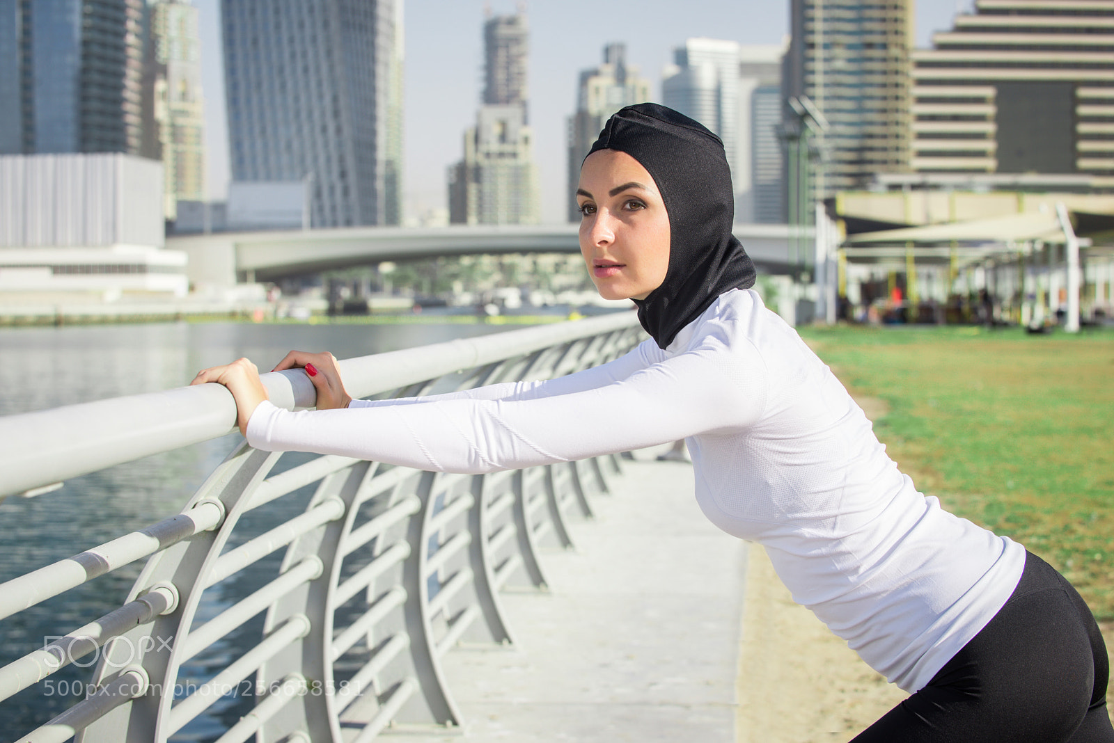 Nikon D610 sample photo. Arabian woman training outdoors photography