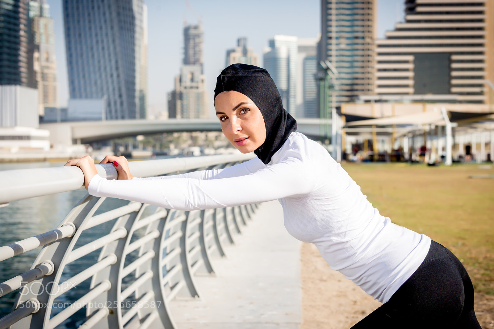 Nikon D610 sample photo. Arabian woman training outdoors photography