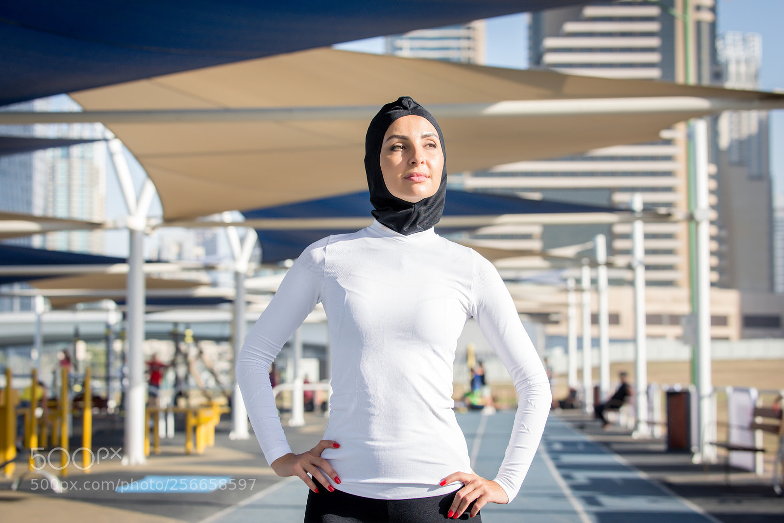 Nikon D610 sample photo. Arabian woman training outdoors photography