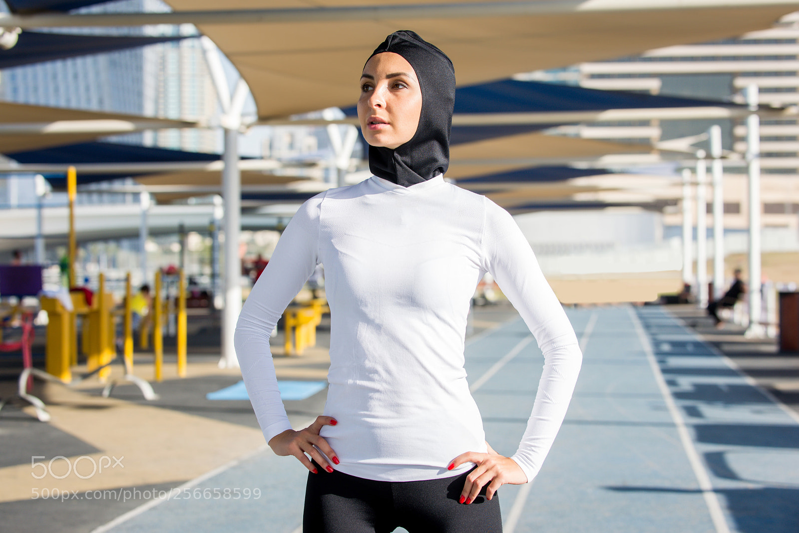 Nikon D610 sample photo. Arabian woman training outdoors photography