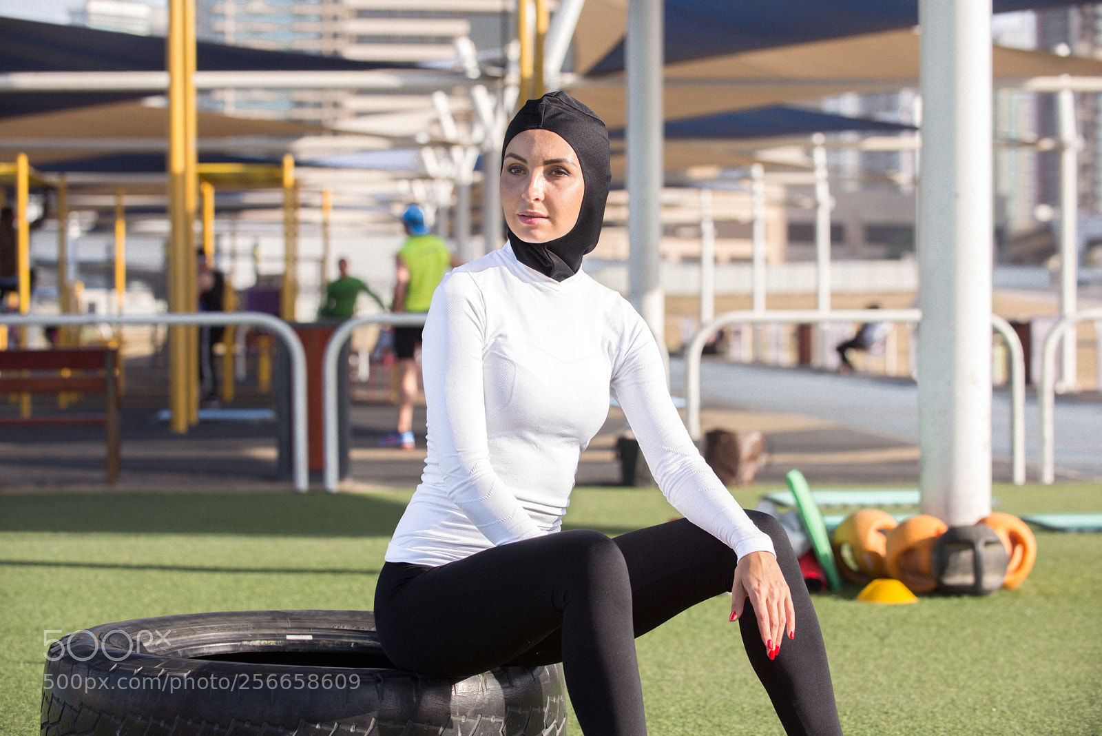 Nikon D610 sample photo. Arabian woman training outdoors photography