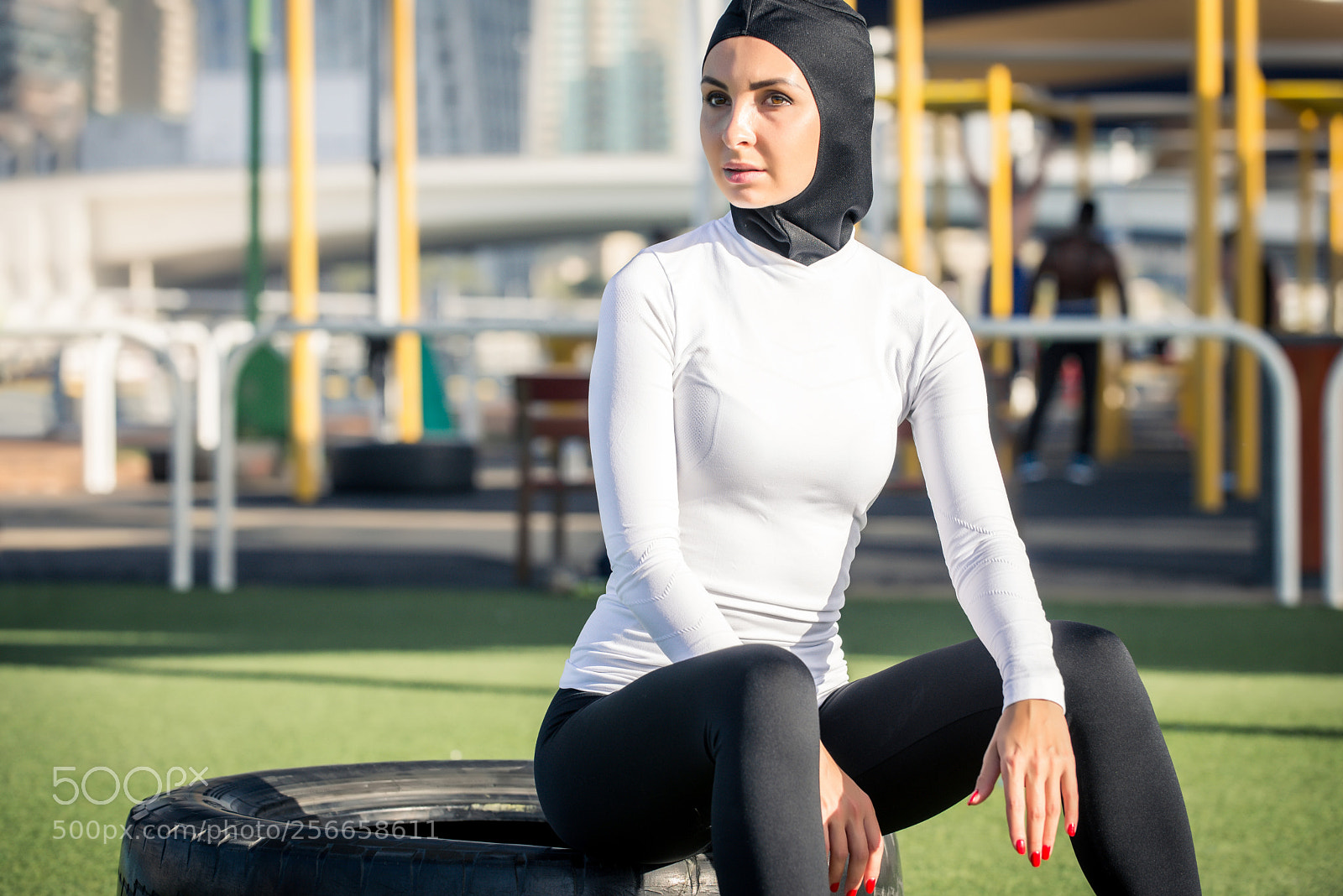 Nikon D610 sample photo. Arabian woman training outdoors photography
