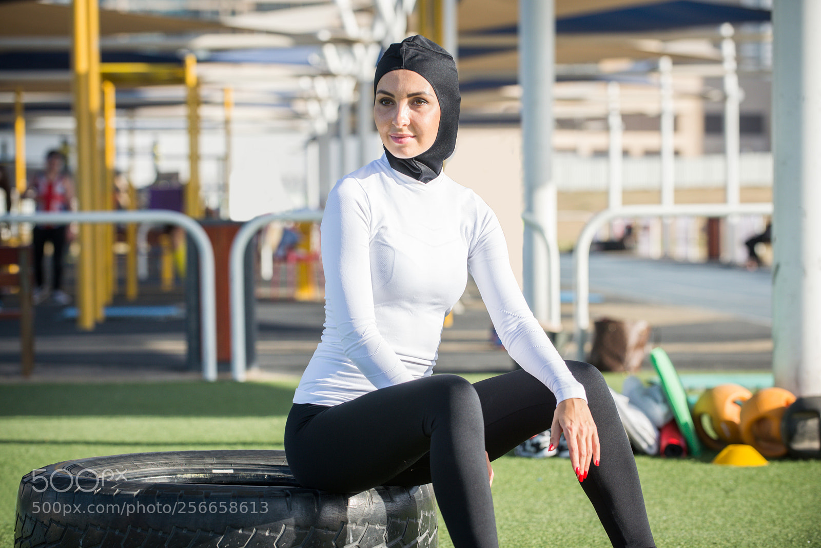 Nikon D610 sample photo. Arabian woman training outdoors photography
